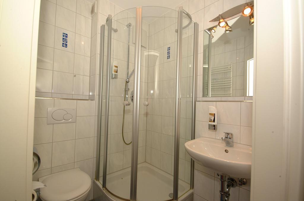 Hotel Pension Schwansee Schwangau Ruang foto